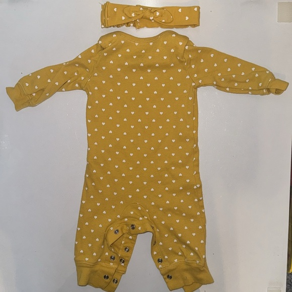 Carter’s Baby Girl 6M One Piece “Daddy’s Little Girl” with Headband - Picture 4 of 4